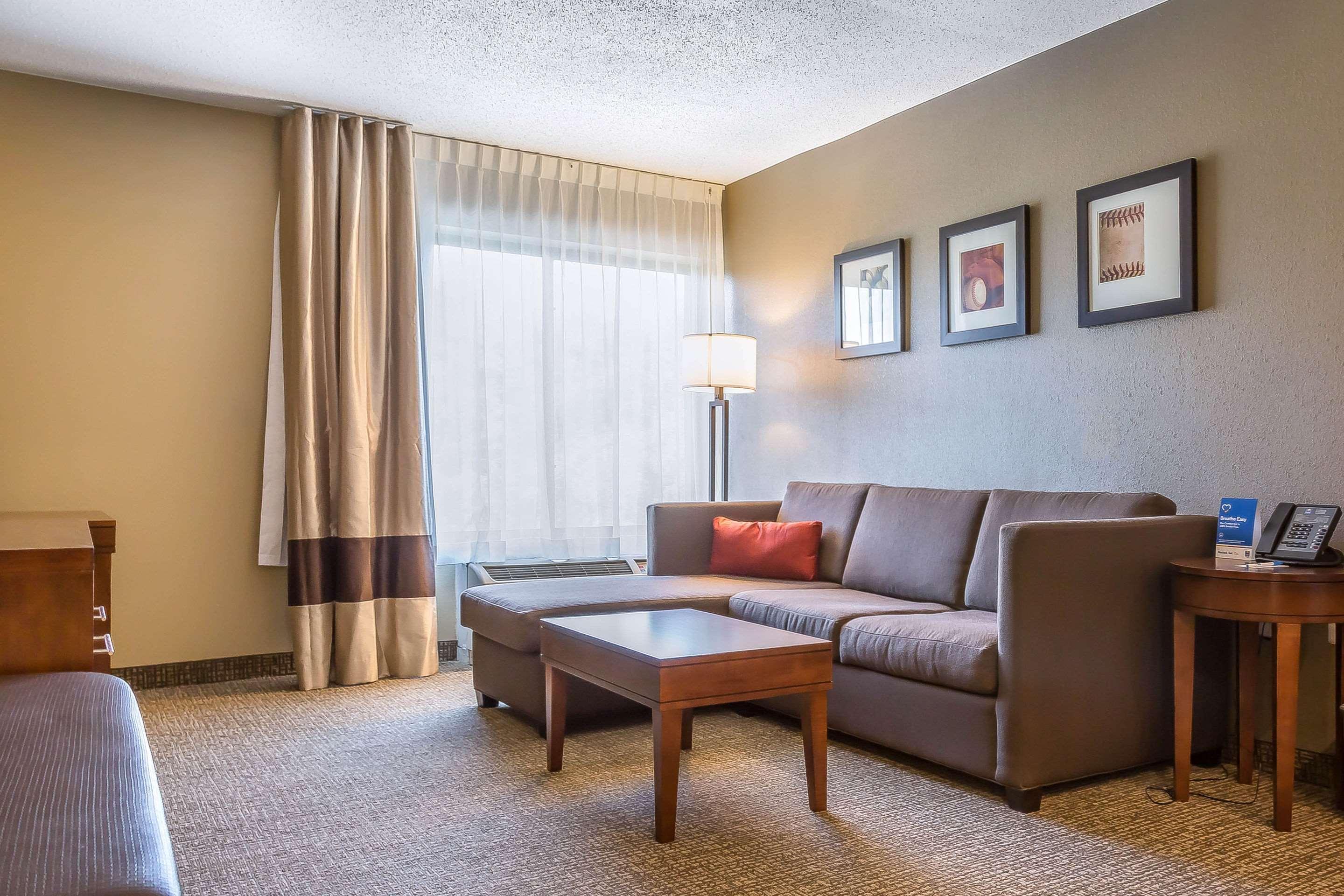 Comfort Inn & Suites Aberdeen Eksteriør bilde