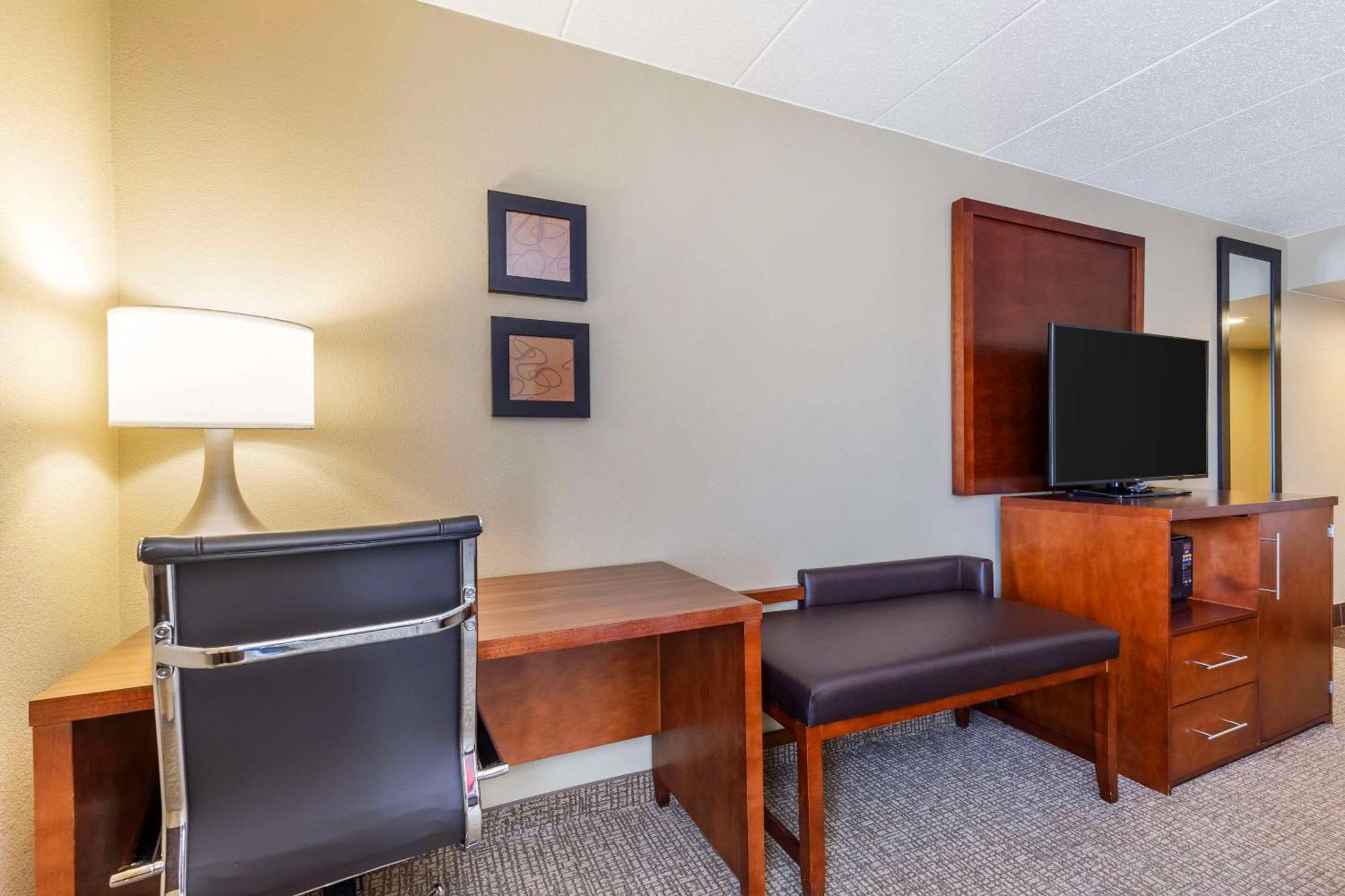 Comfort Inn & Suites Aberdeen Eksteriør bilde